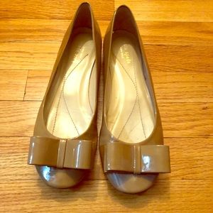Kate Spade Like New Tan ballet flats